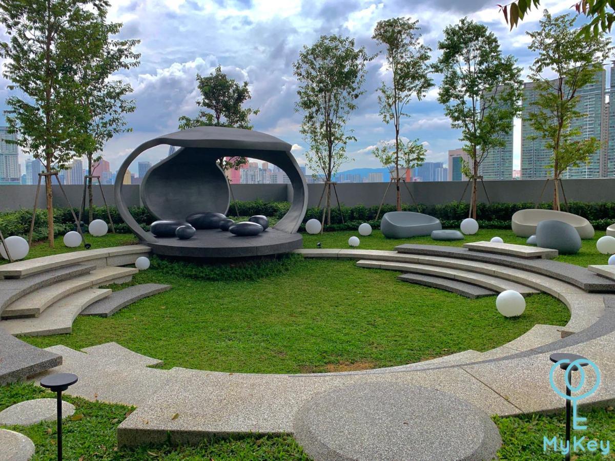 Scarletz Suites By Mykey กัวลาลัมเปอร์ ภายนอก รูปภาพ The Amphitheatre